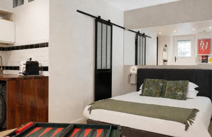 Charming Studio with Terrace near Eiffel Tower - Photo 19