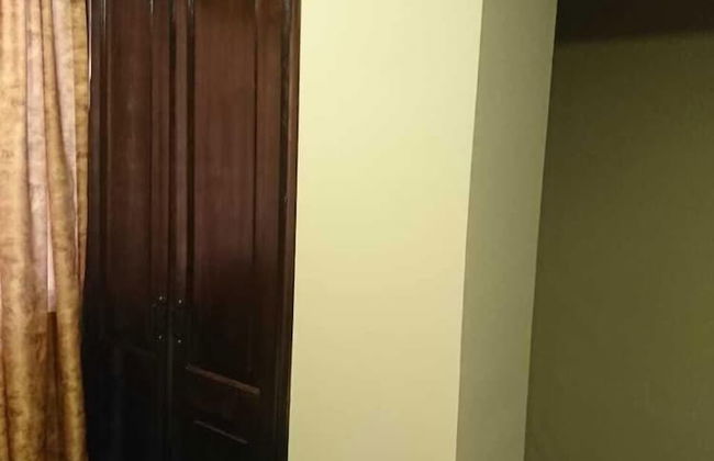 Madre Nuestra - Photo 13