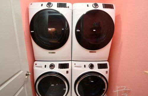 BrandNew! Secret Garden HTX |5BR w/GameRoom+HotTub - Foto 46