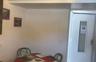 Gîte 'A deux pas du ciné' - Foto 10