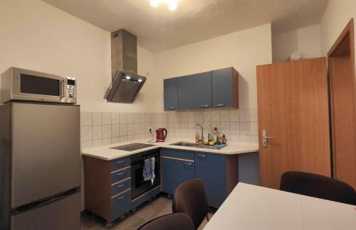 schöne 1-3 Bett FeWo in Staßfurt - Foto 2