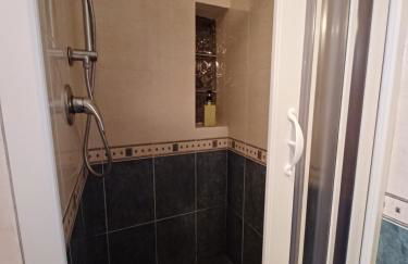 Villa La Lecceta surrounded by greenery and sea view with sunset - Foto 43