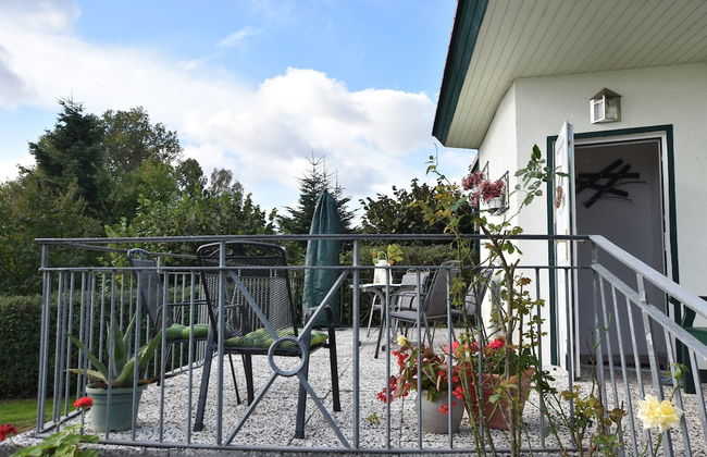 Striking Holiday Home in Sternberg With Jetty - Foto 33