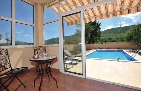 Nice Home In Prugovo With Jacuzzi - Foto 24