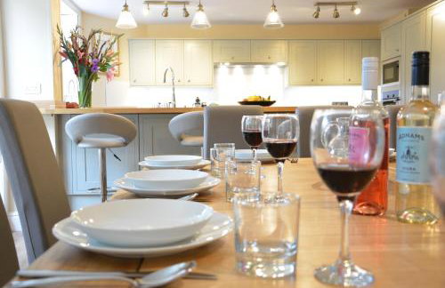 Henstead Hall - Photo 34