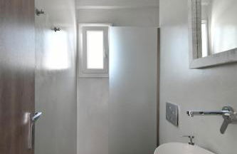 Iresma Suites - Photo 44