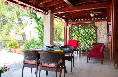 First in the sea with amazing view house - Photo 19