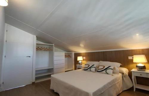 Apartamento Mistral 5, con piscina y parking. - Foto 10