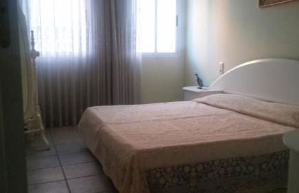 Passeig Maritim Apartment - Photo 4