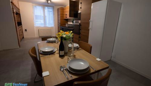 ORBIS - "Le Gaston douillet" - Clim - WiFi - Plein centre - Cour intérieure - Photo 3