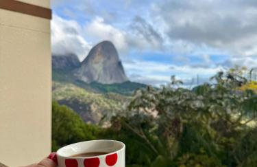 Apartamento com varanda e vista para a Pedra Azul Condomínio Vista Azul - Foto 3