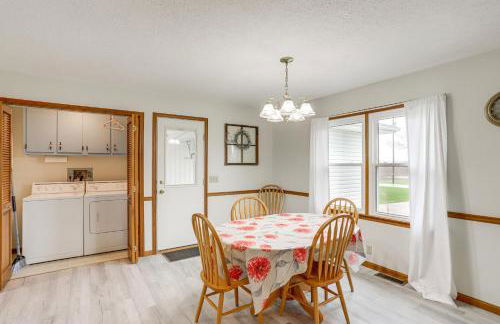 Quiet Greenwich Home with Pool and Screened Porch! - Foto 10