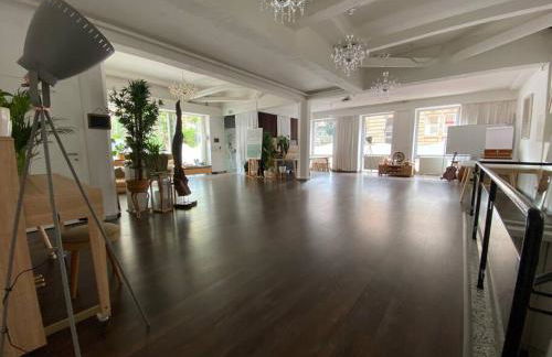 Superschönes Studio LUNCA 220qm in Stuttgart West - Foto 13