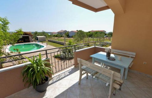 Eight-Bedroom Holiday Home In Pasman - Foto 6