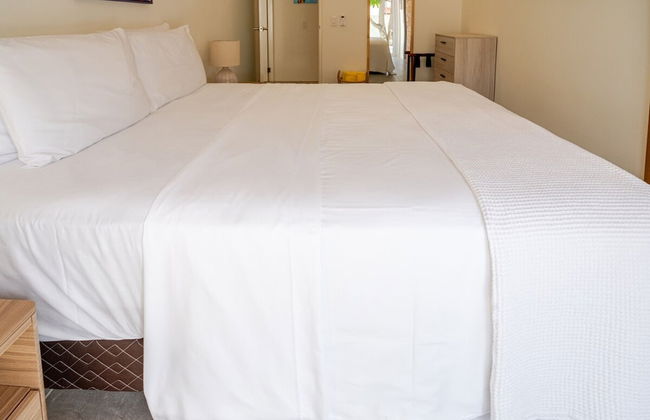 Modern Trestrapi Beach Villa 8 bed 8 Bath 2 Pools - Foto 40