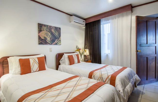 Hotel Residence Inn Suites Cristina - Photo 13