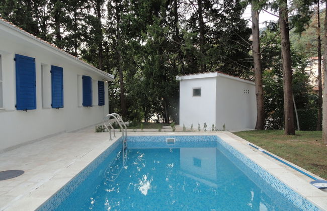 Petrovac Holiday House with pool - Foto 25