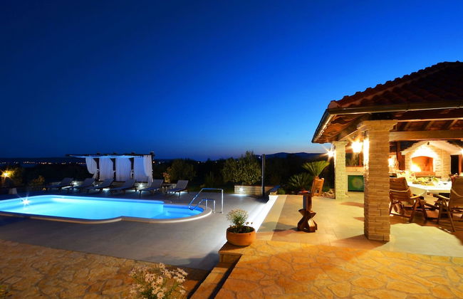 Attractive Villa in Kastel Luksic on Mount Kozjak - Foto 14