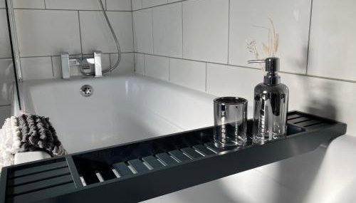 Cheshire Home Stays - Foto 2