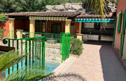 Maison conviviale à Fréjus avec piscine à débordement - Foto 30