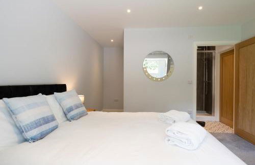 Field View- Amazing 5 bed, Great for contractors and families - Foto 20