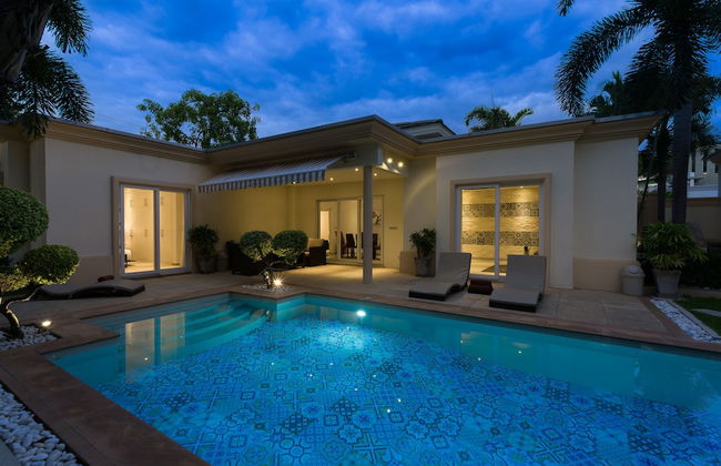 Luxury Pool Villa SRV - Foto 19