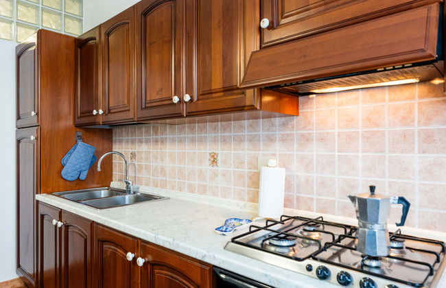 2 bedroom Apartment in Diano Castello with swimming pool and garden - Photo 11