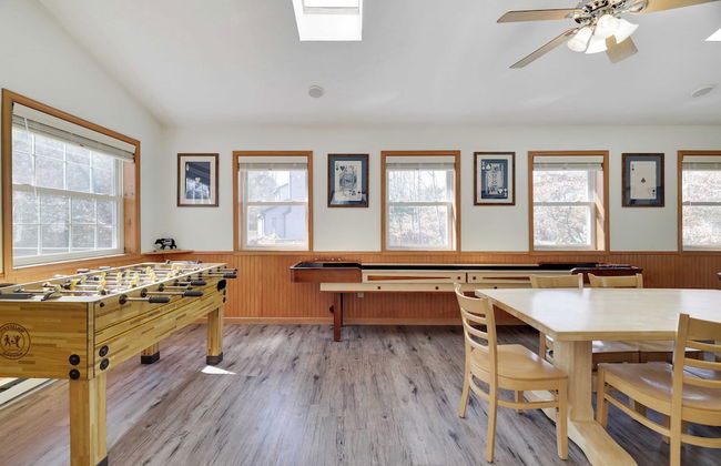 Sycamore Cove by Avantstay Hot Tub, Game Rooms - Foto 14