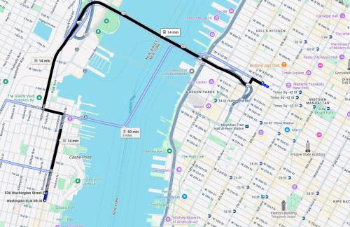 Chic Penthouse with bus stop at doorstep - 15 Minutes to NYC - Foto 3