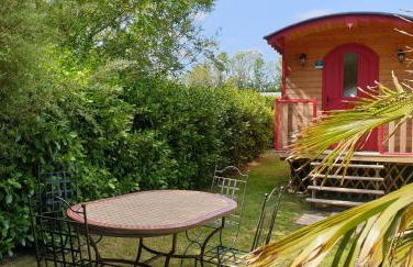 LE PETIT NID DANS LA ROULOTTE - Foto 1