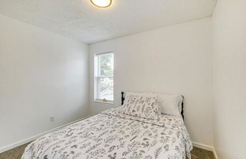 Walkable Barberton Apartment 9 Mi to Akron! - Foto 17