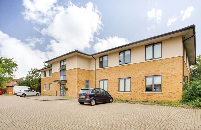 Simplistic Apartment in Milton Keynes Near Willen Lake - Foto 53