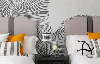 Urban Sky with Balcony and Sea View P&O 26H - Photo 13