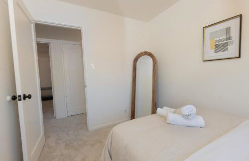 Comfortable Willow Glen Home w Central AC&Heater - Foto 8