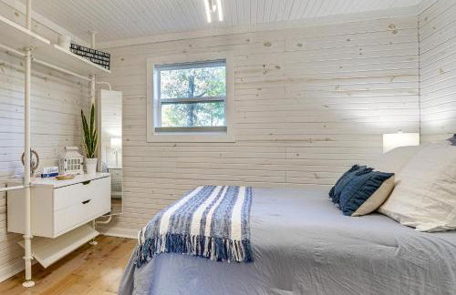 Walk to Marina and Beach Charming Home in Hardin - Foto 12