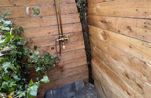 Retro Lodge nr Dartmoor with hot tub & opt sauna - Foto 51