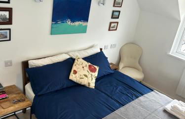 Modern, centrally located, beach view flat - Foto 13