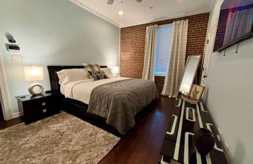 Loft in the Heart of Town-3BR-2bath-500Mbps WiFi-4car parking-EV-boat - Foto 10