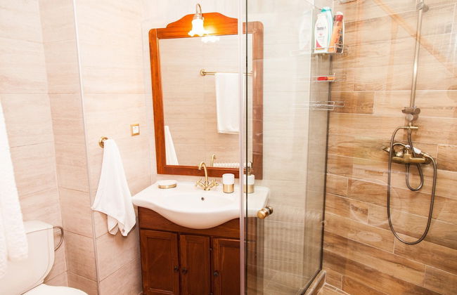 Filoxenia Maisonette Downtown Arachova - Foto 18