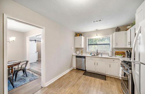 3 Bedroom Home The Neighborhood Spot desks in 2 rooms high speed Internet wifi Kick Back & Relax close to Houston Hobby Airport 5 star superhost - Foto 9