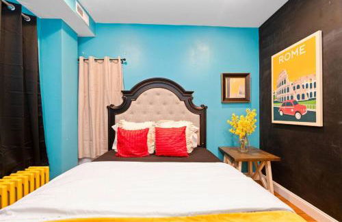 Chic 5 BD home in Little Italy - Foto 59