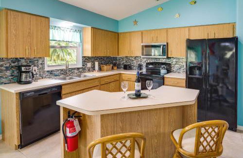 Pet-Friendly Sebastian Home with Porch and Lake View! - Foto 2