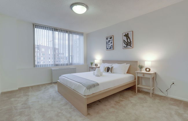 Prime Crystal City Apartments - Photo 23