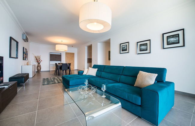 Seafront Luxury Apartment Incl Pool - Foto 12