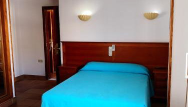 Apartamentos Leonor Carihuela - Photo 5