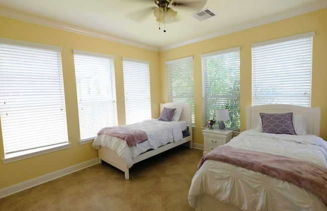 5Bdrm 3.5Bath 12Beds - HOME BIG AS TEXAS - Foto 7