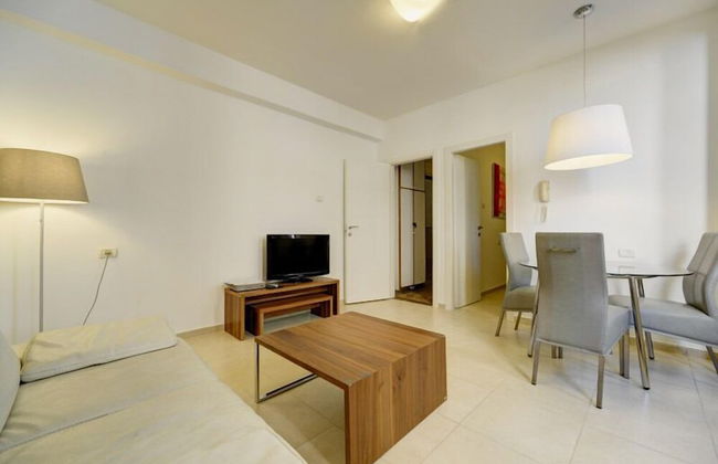 TLVSublet Hayarkon - Foto 43