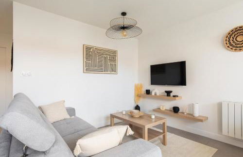 Douceur de Vivre Urbaine Jonage GROUPAMA STADIUM - ARENA - LYON AEROPORT SAINT EXUPERY - EUREXPO - Foto 5