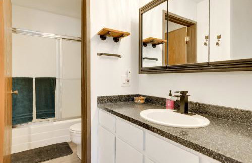 Ski-InandOut Condo with Hot Tub Access in Brian Head! - Foto 15