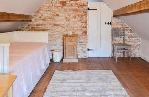 West House Farm - Photo 31